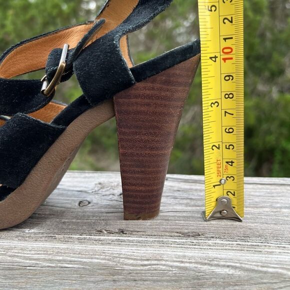 Michael Kors Heels - Picture 8 of 9